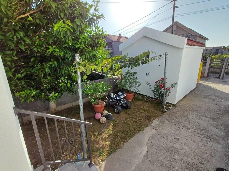 波德戈里察Cozy, Fully Equipped, Free Parking&Wifi, Quiet, 2Bd公寓 外观 照片