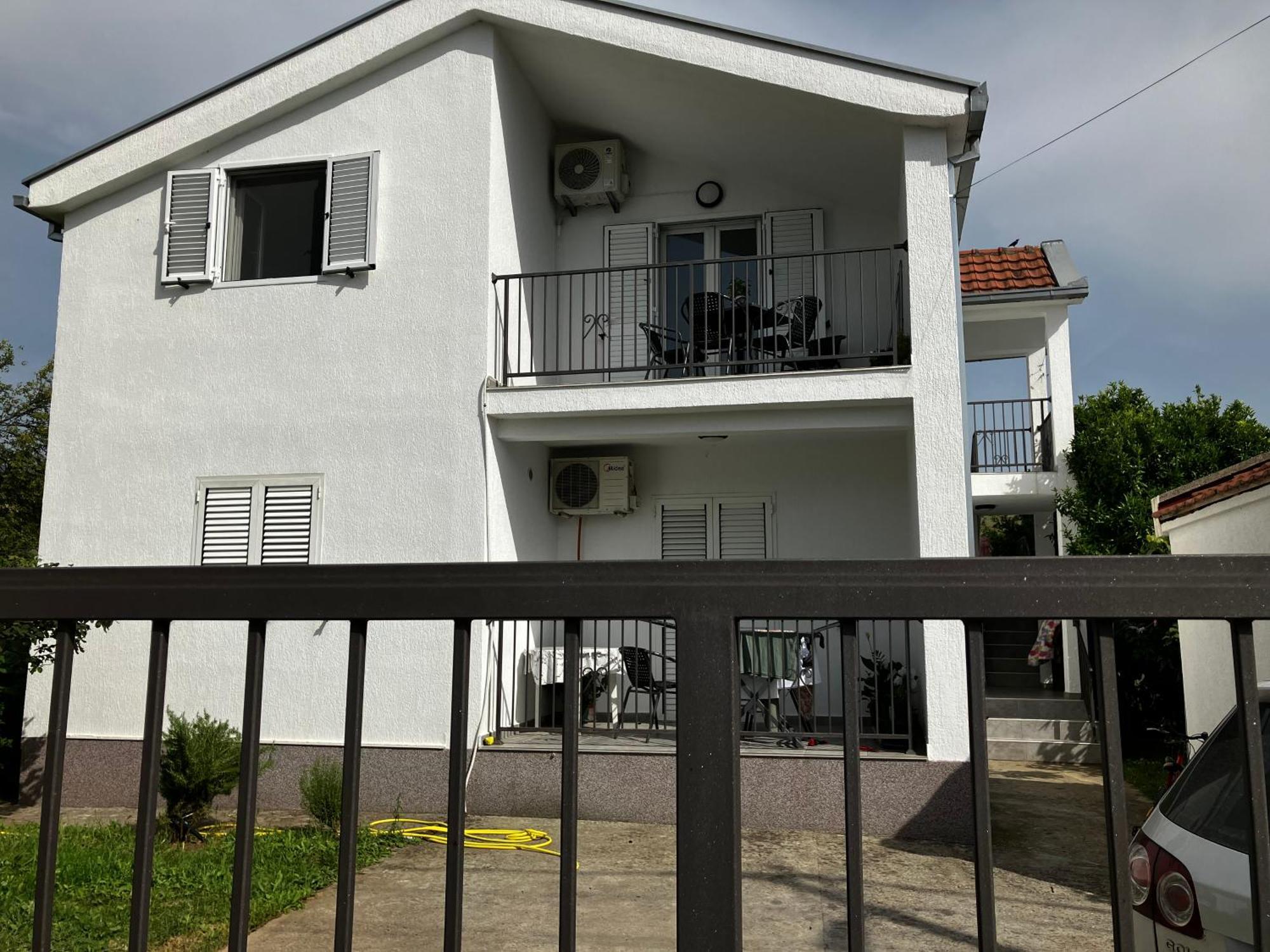 波德戈里察Cozy, Fully Equipped, Free Parking&Wifi, Quiet, 2Bd公寓 外观 照片