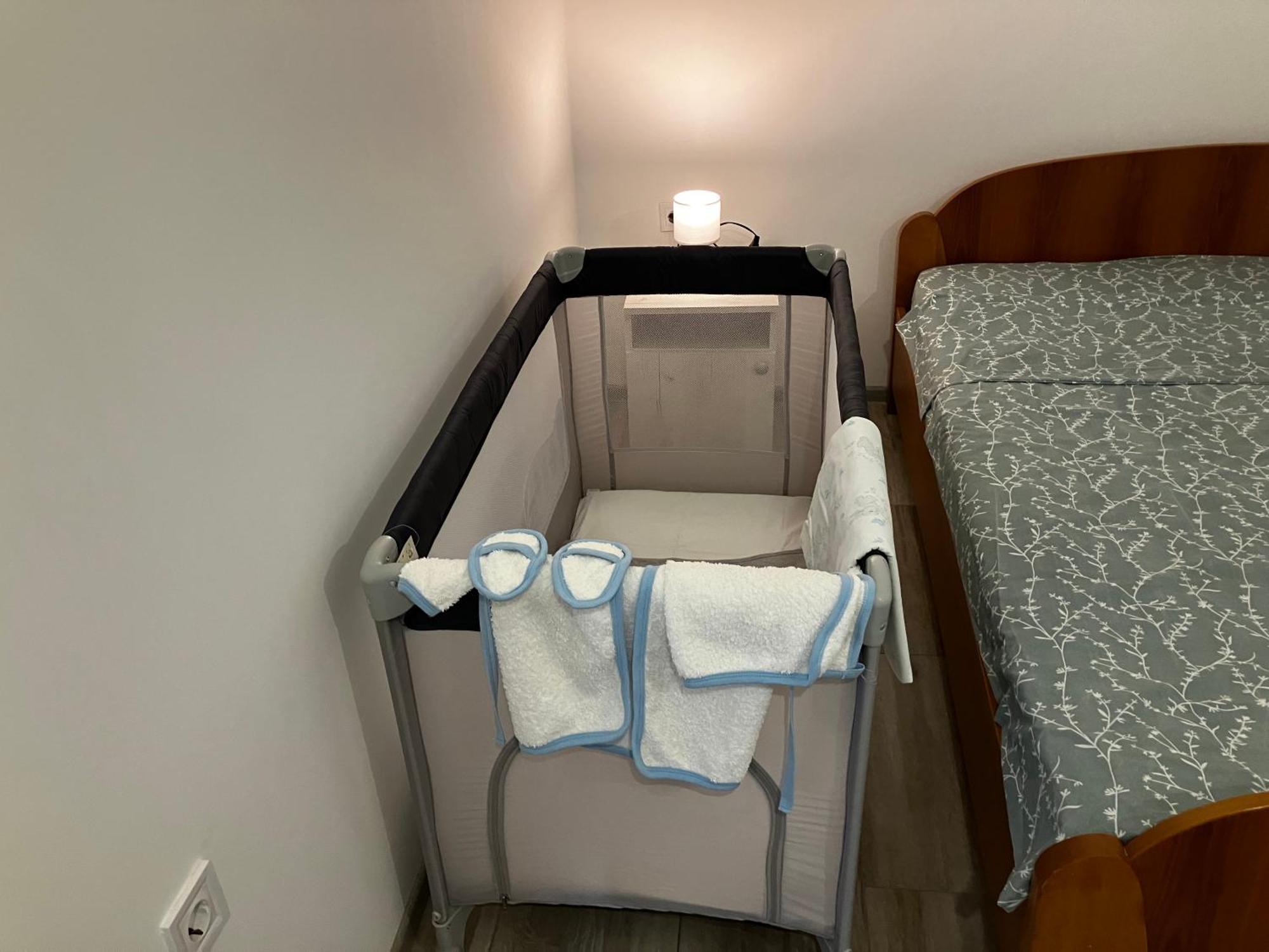 波德戈里察Cozy, Fully Equipped, Free Parking&Wifi, Quiet, 2Bd公寓 外观 照片