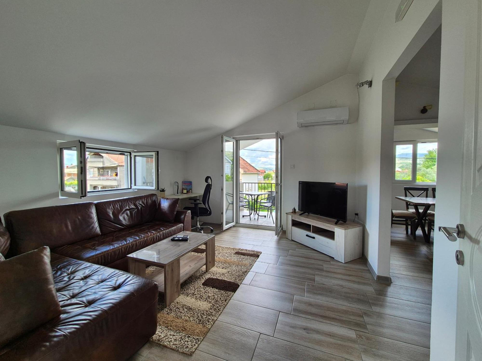 波德戈里察Cozy, Fully Equipped, Free Parking&Wifi, Quiet, 2Bd公寓 外观 照片